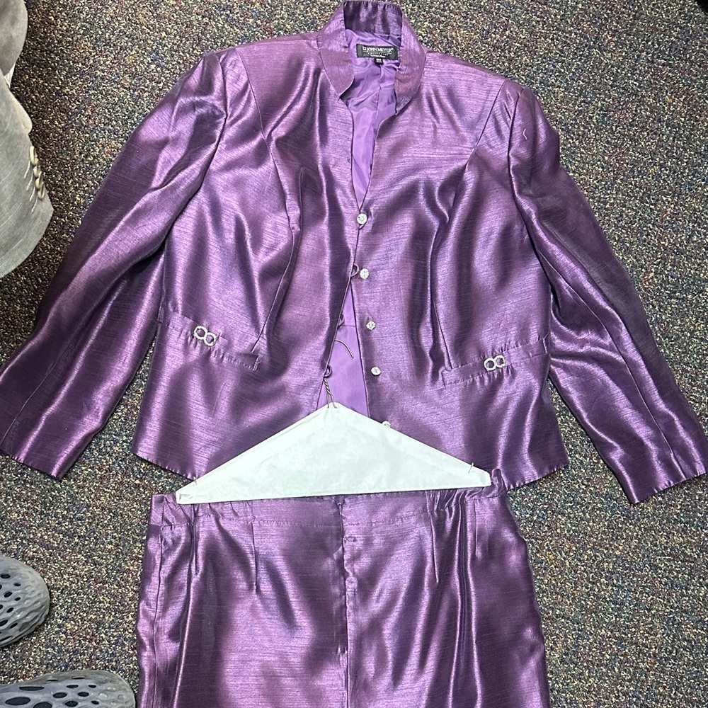 Elegant Purple Long Sleeve Dress